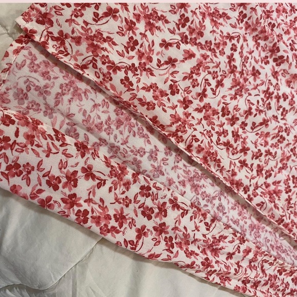 Francesca's Collections Pink Floral Midi Dress Tabitha - Picture 3 of 5